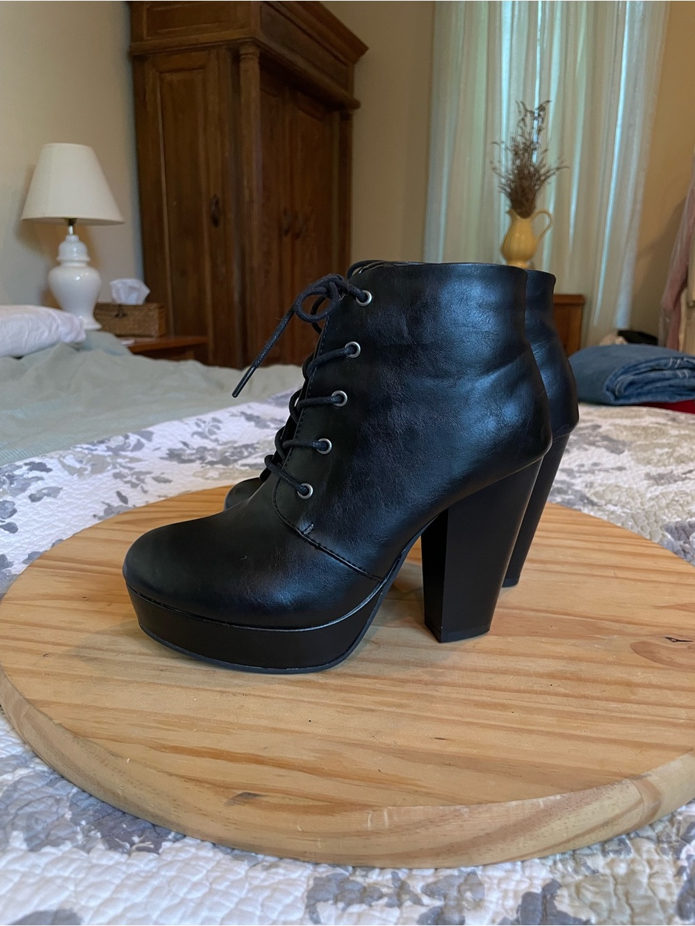 Vintage Cathy Jean Black Lace-Up Platform Ankle Booties
